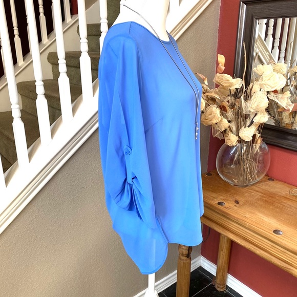 Pleione Roll Sleeve Tunic - Picture 3 of 6